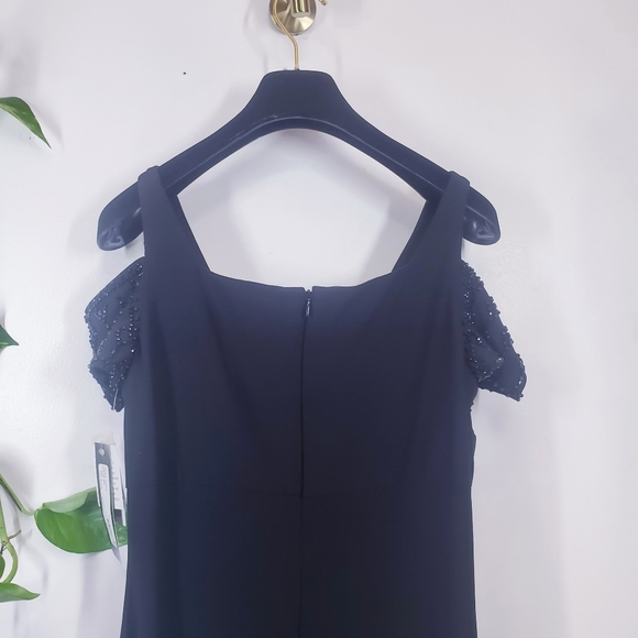 New BETSY AND ADAM Black Beaded Long Gown 8 - Picture 7 of 13